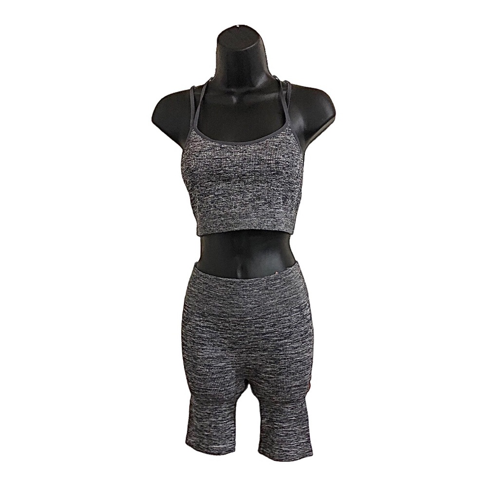 Gray‎ charcoal sports bra and bike shorts 2 piece set size M/L new